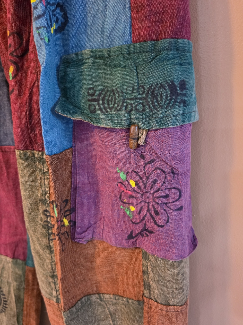 Multi-Color Patchwork Embroidered Pants - Picture 4 of 6